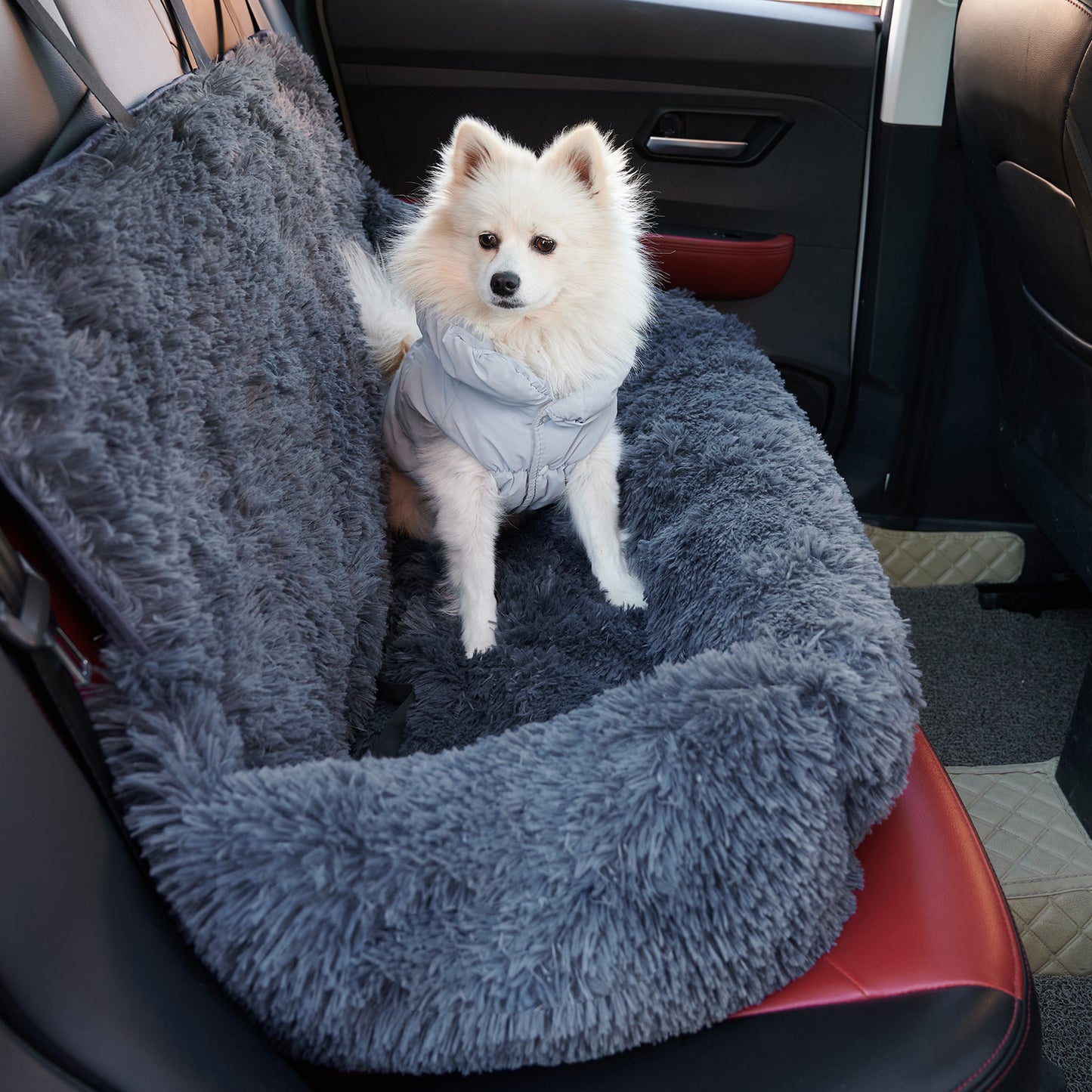 Dog & Small Pet Car Seat – Travel Booster with Seat Belt & Washable Plush Design